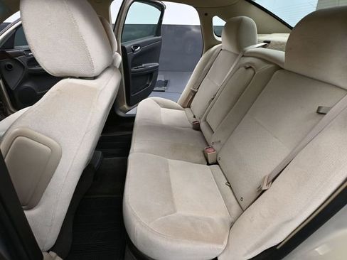 Used 2012 Chevrolet Impala LT FWD image 34