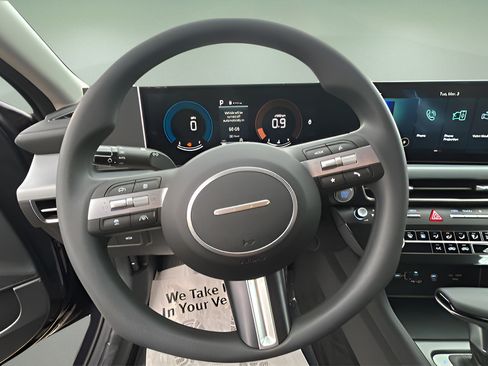 Certified 2026 Hyundai Sonata SE FWD image 12
