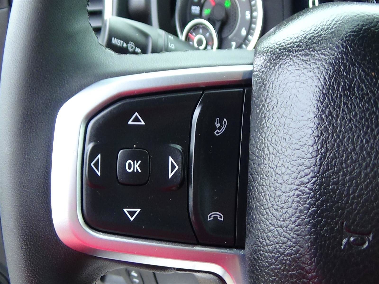 Used 2025 RAM 1500 Big Horn AWD/4WD image 23