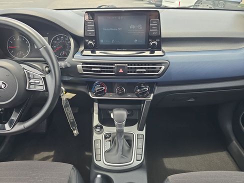 Used 2021 Kia Seltos S AWD/4WD image 10