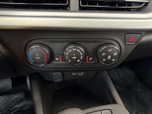 New 2026 Chevrolet Trax LS w/ LS Convenience Package FWD image 25