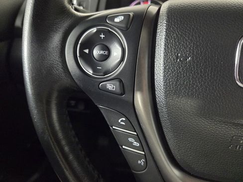 Used 2020 Honda Ridgeline RTL image 18
