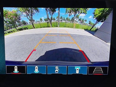 Used 2025 Chevrolet Corvette Stingray Preferred Conv w/ Z51 Performance Package RWD image 14