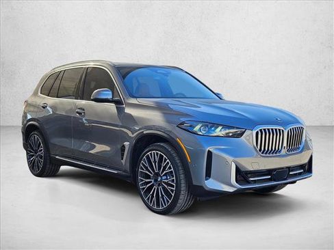 Used 2026 BMW X5 xDrive40i w/ Premium Package AWD/4WD image 7