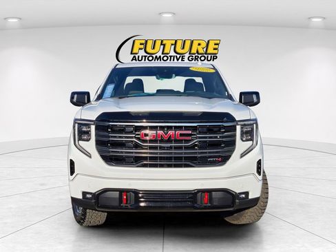 Certified 2025 GMC Sierra 1500 AT4 image 2