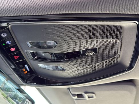 Used 2025 Cadillac Optiq Sport 2 w/ LPO, Floor Liner Package AWD/4WD image 25