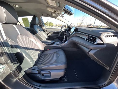 Used 2023 Toyota Camry SE image 30