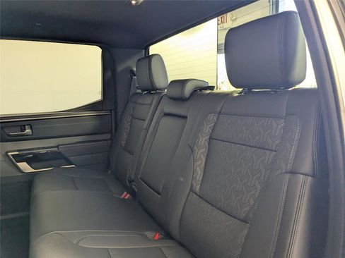 Used 2025 Toyota Tundra Limited image 27