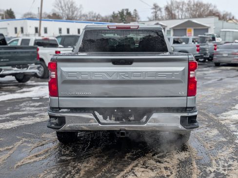 Used 2025 Chevrolet Silverado 1500 LT image 10