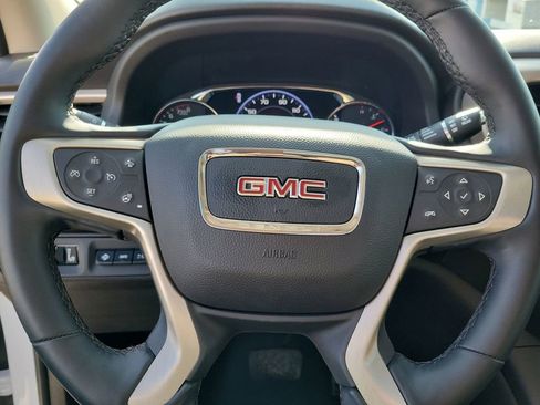 Used 2023 GMC Acadia Denali w/ Denali Ultimate Package image 11