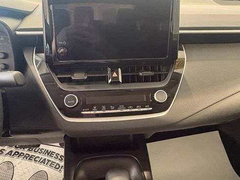 Used 2023 Toyota Corolla LE w/ Carpet Mat Package (TMS) FWD image 24