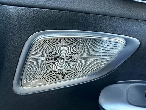 Used 2025 Mercedes-Benz C 300 Sedan image 22