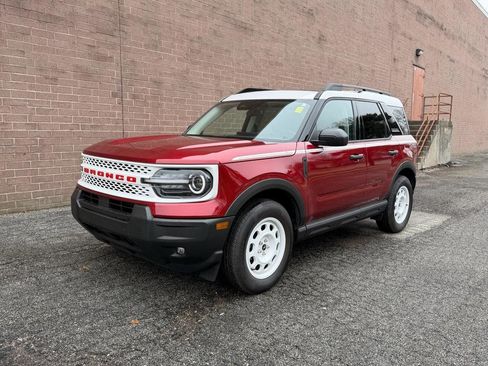 Used 2025 Ford Bronco Sport Heritage w/ Convenience Package image 1