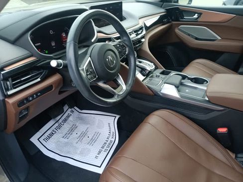 Used 2024 Acura MDX SH-AWD w/ Technology Package image 17