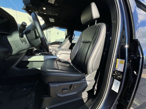 Used 2022 Ford F350 Lariat w/ Tremor Off-Road Package image 13