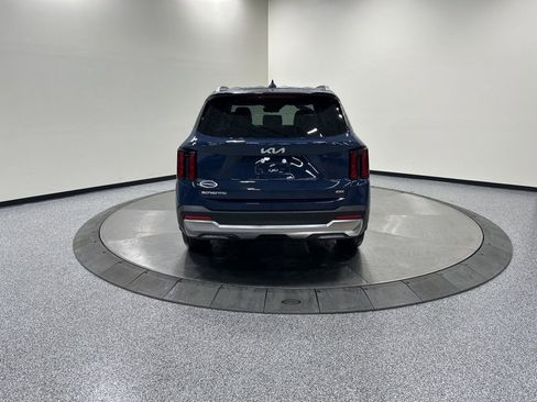 New 2026 Kia Sorento S image 6