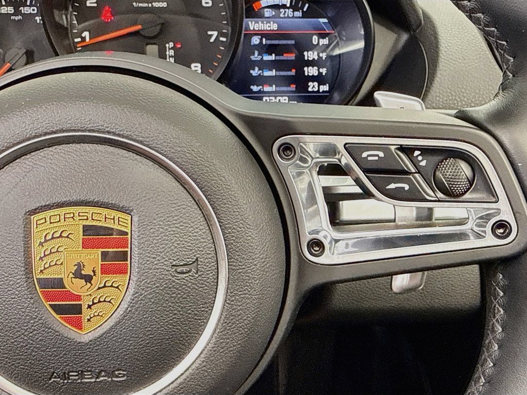 Used 2018 Porsche 718 Boxster RWD image 12