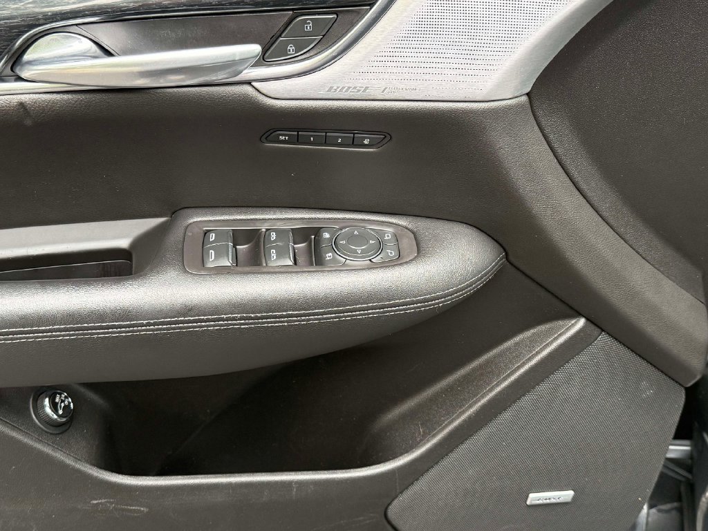 Used 2020 Cadillac XT5 Premium Luxury AWD/4WD image 21