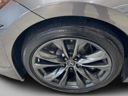 Used 2018 Lexus LS 500 F Sport w/ Accessory Package (Z2) image 23