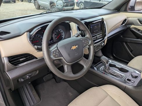 Used 2023 Chevrolet Traverse LS w/ Safety Package image 13