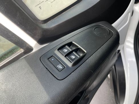 Used 2023 RAM ProMaster 2500 FWD image 13
