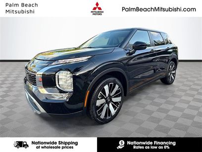 New 2025 Mitsubishi Outlander SE