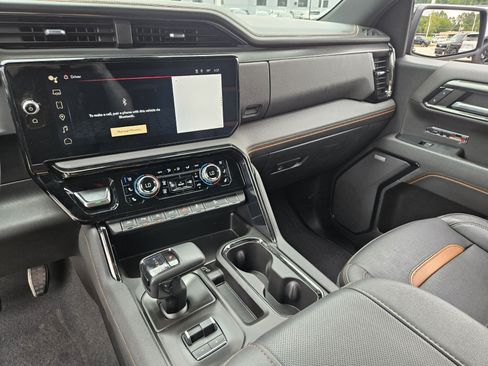 Used 2023 GMC Sierra 1500 AT4 w/ AT4 Premium Package AWD/4WD image 21