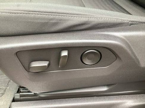 Used 2024 GMC Sierra 1500 Elevation image 22