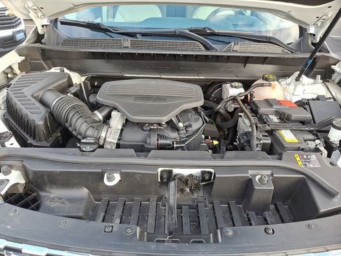 Certified 2021 GMC Acadia Denali image 32