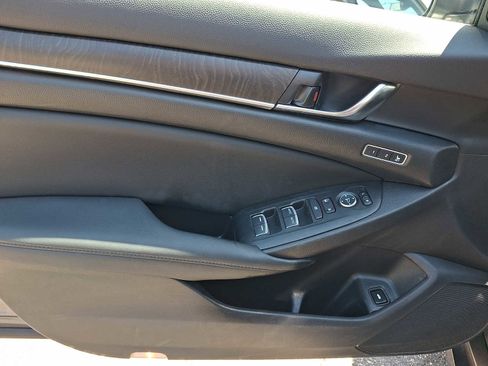 Certified 2022 Honda Accord EX-L image 12