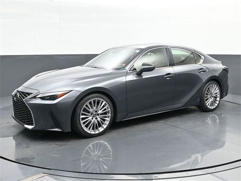 Used 2023 Lexus IS 300 w/ Premium Package image 4