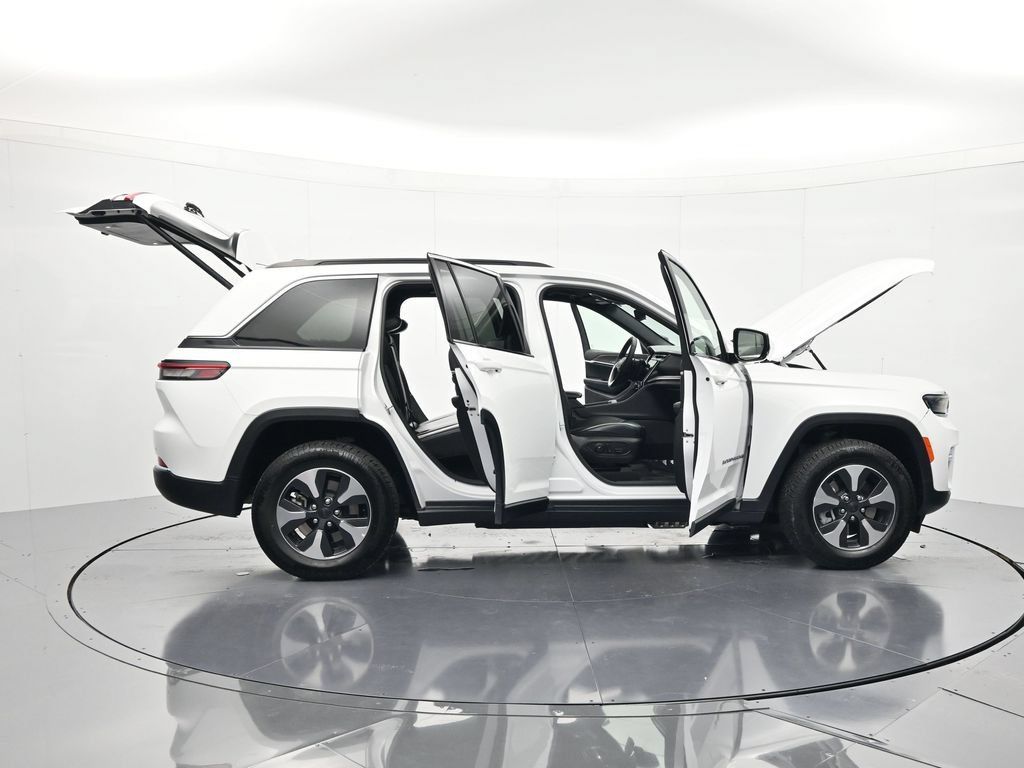 Used 2024 Jeep Grand Cherokee Limited 4xe AWD/4WD image 50