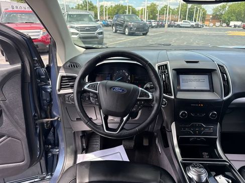 Used 2019 Ford Edge SEL w/ Equipment Group 201A AWD/4WD image 27