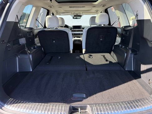 Used 2021 Kia Telluride SX w/ Nightfall Edition Package AWD/4WD image 11