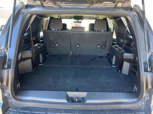 Used 2025 Toyota 4Runner SR5 image 27