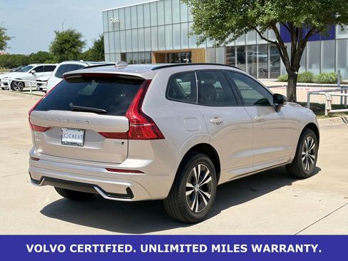Certified 2025 Volvo XC60 B5 Core AWD/4WD image 8