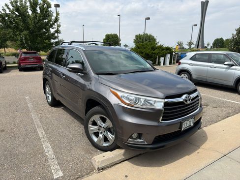 Used 2015 Toyota Highlander Limited AWD/4WD image 5