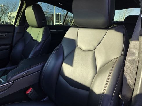 Used 2020 Cadillac CT5 Sport image 15