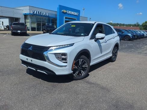 Used 2025 Mitsubishi Eclipse Cross SE AWD/4WD image 3