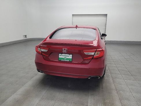 Used 2018 Honda Accord Sport image 7