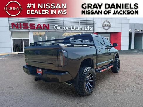 Used 2020 Toyota Tundra Platinum AWD/4WD image 8
