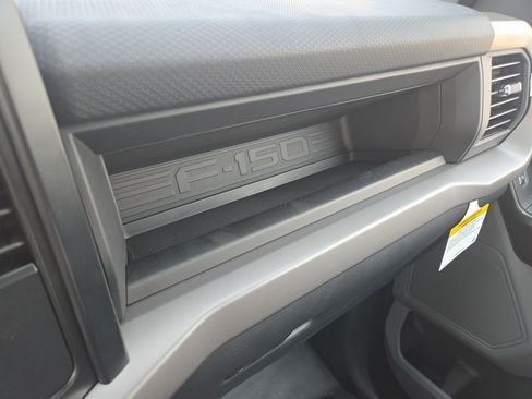 Used 2024 Ford F150 XL image 30