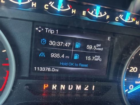 Used 2015 Ford F150 XLT w/ Equipment Group 302A Luxury image 9