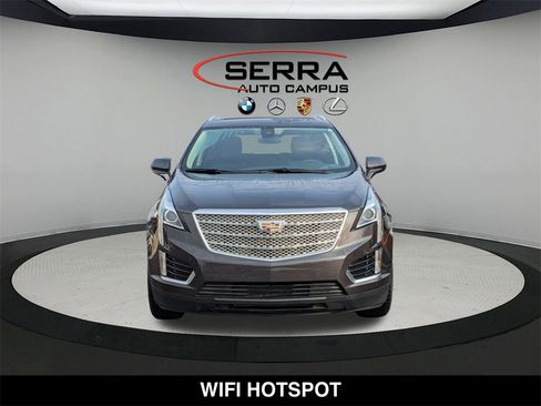 Used 2018 Cadillac XT5 Luxury w/ Driver Awareness Package image 17