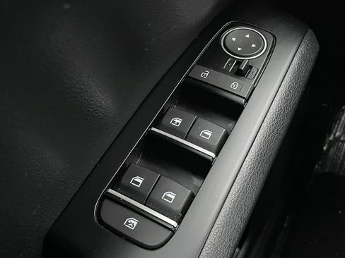 Used 2023 Kia Soul LX w/ Option Group 015 image 12