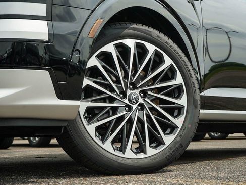 New 2026 Hyundai Palisade Calligraphy image 6