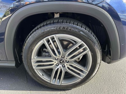 Used 2022 Mercedes-Benz GLS 450 4MATIC SUV - WARMTH & COMFORT image 96
