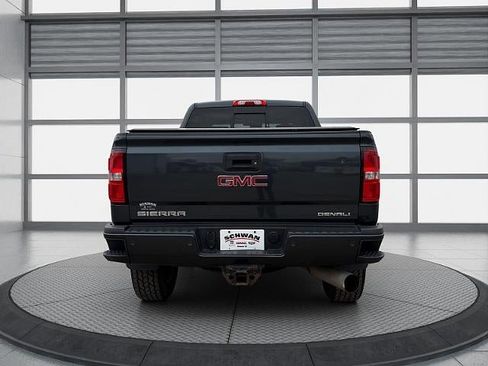 Used 2017 GMC Sierra 2500 Denali w/ Duramax Plus Package image 5