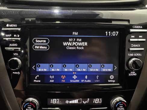 Used 2022 Nissan Murano SL AWD/4WD image 3