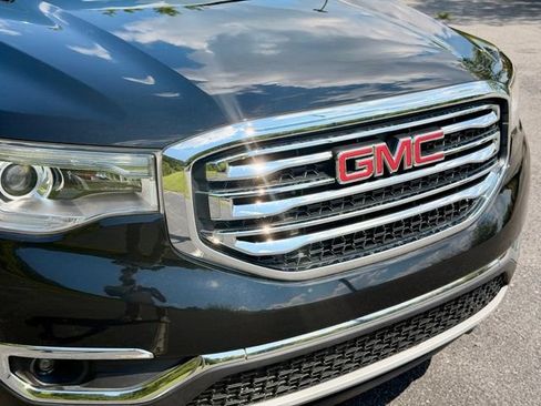 Used 2019 GMC Acadia SLT FWD image 14